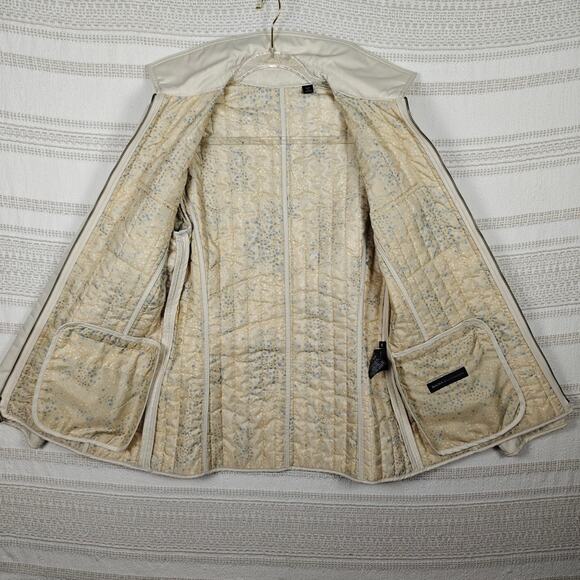 Dana Buchman Cream Quilted Zip Up Jacket 4 Pockets Women’s Size M - Picture 3 of 12